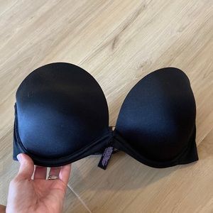 Victoria Secret strapless bra